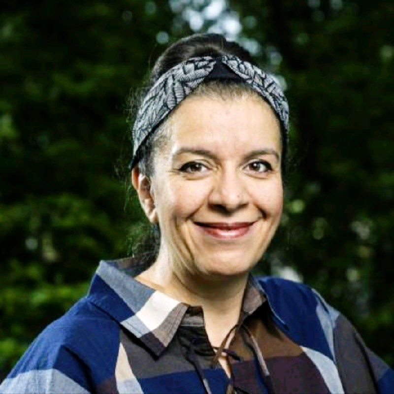 Leila AYOUCH